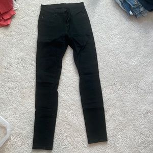 BDG- urban outfitters black skinny jean